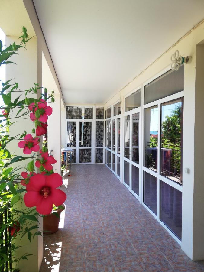 Aparthotel Na Abovyana 7 New Athos Exterior foto